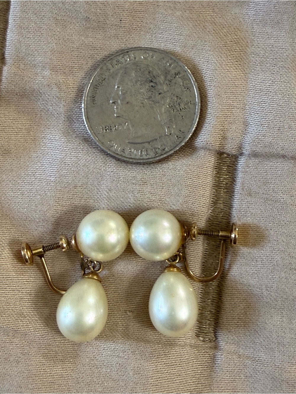 Vintage Gold-toned screw-back earrings with round and teardrop pearls.